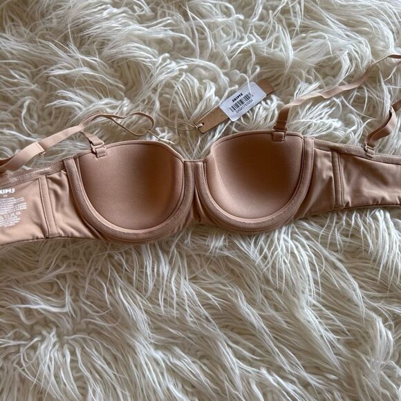 Skims Fits Everybody Strapless Bra Clay Size 30B - Picture 6 of 9